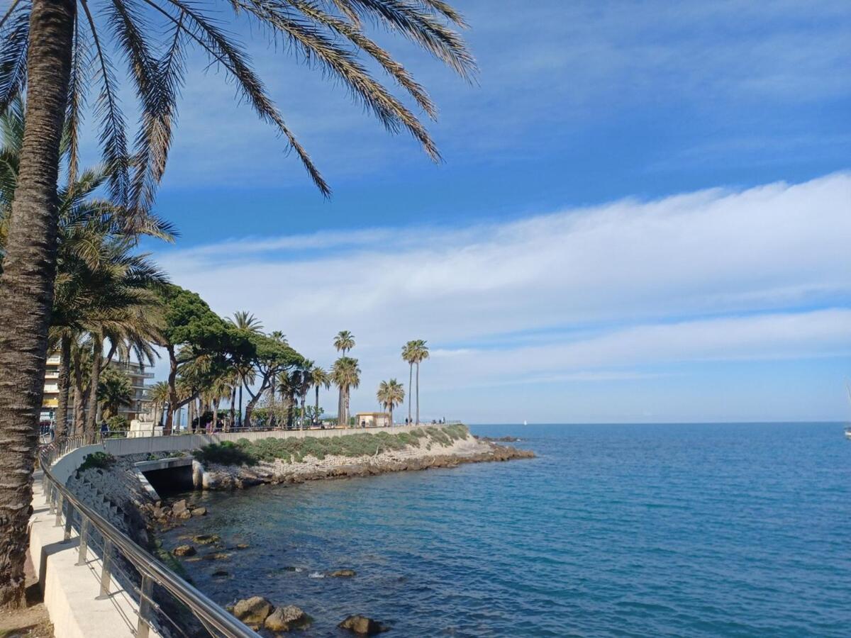 Juan Les Pins Tanit Studio Climatise Vue Sur Mer Piscine Antibes Buitenkant foto